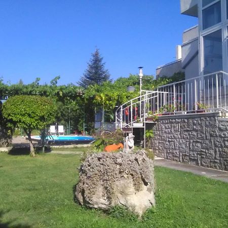 Family Hotel California - Varna Exterior photo